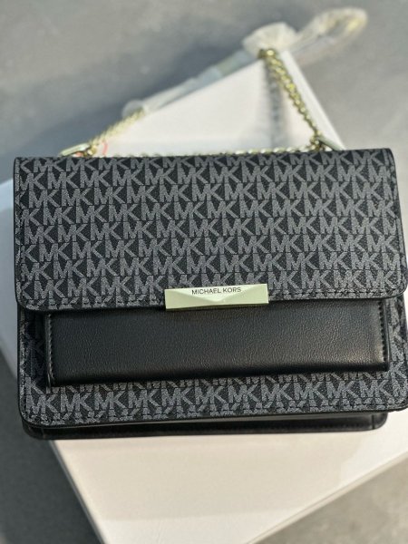 شنط \ Michael kors - Black / silver