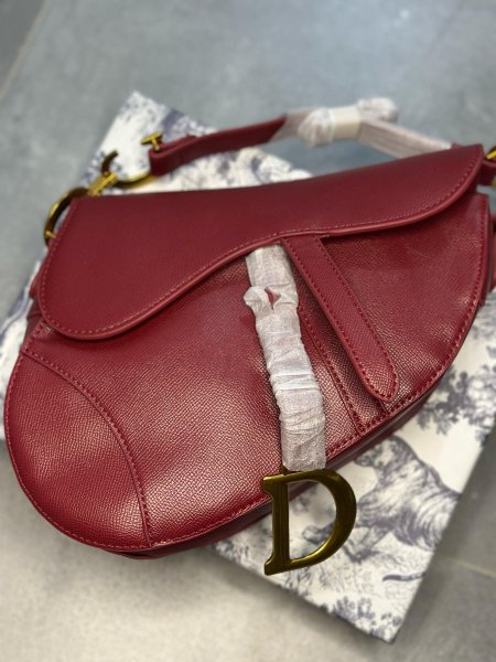 شنطة \ Dior Saddle - Burgundy