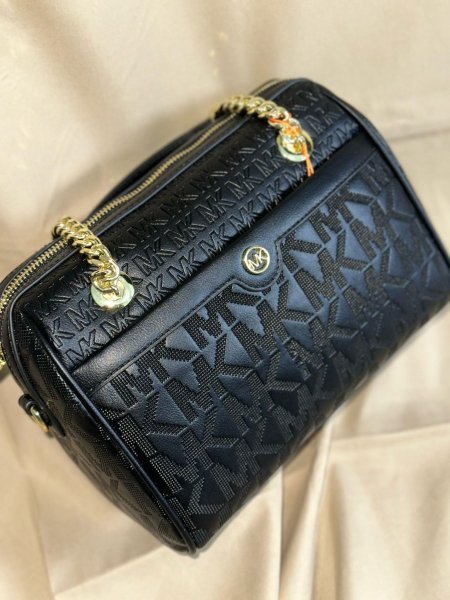 شنط \ Michael Kors Speedy  - Black