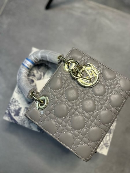 شنطة \ Lady Dior  - Gray