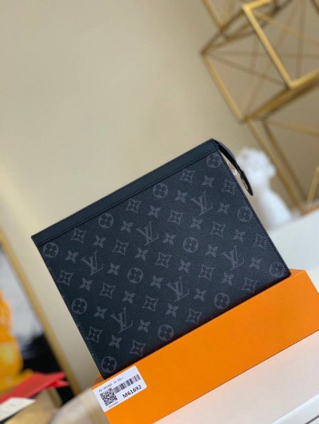 Clutch unisex Lv \ كلاتش  - Black /logo