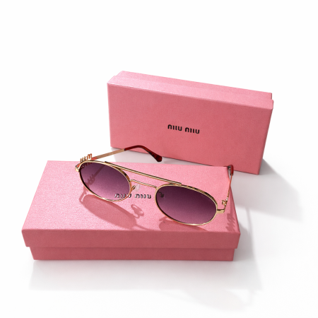نظارهMiu Miu