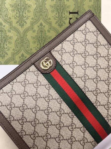 كلاتش 👝 gucci