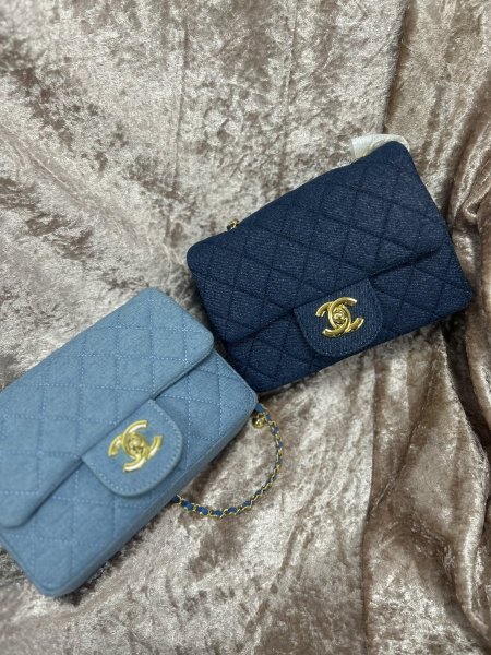 شنطة Chanelحجم صغير