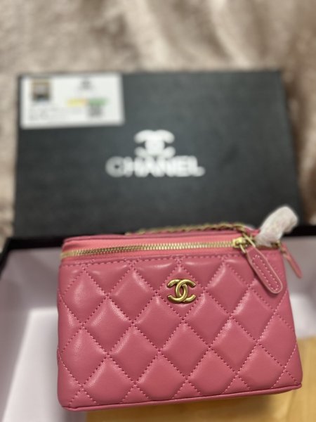 شنطة Chanelحجم صغير