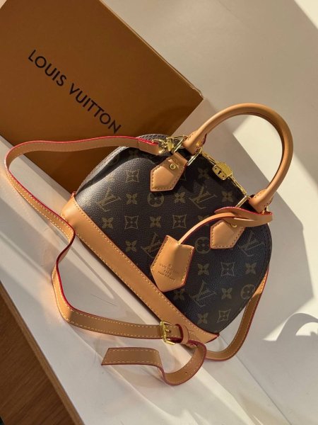 Alma bag master