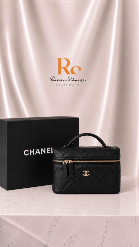 Chanel Classic Vanity Case