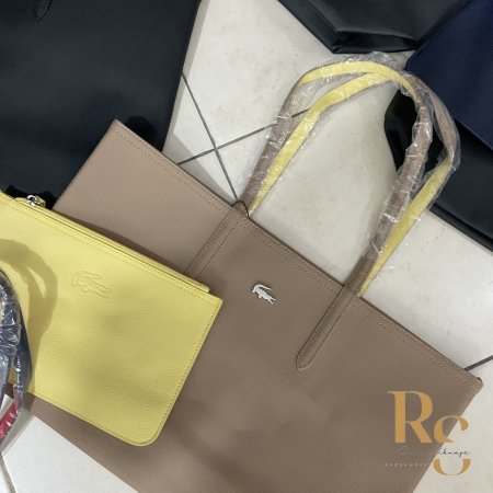Beige/yellow