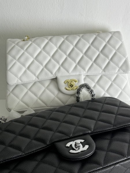 شنطة chanel مخشرم !!!!!!!