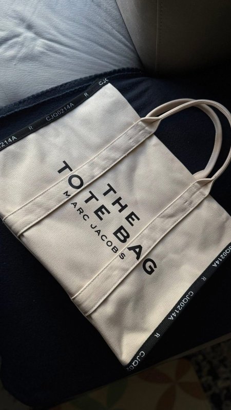شنطة the tote bag حجم كبير