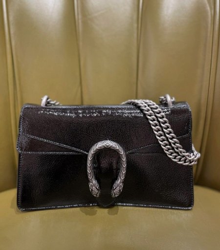 شنطة Gucci بعدة الوان