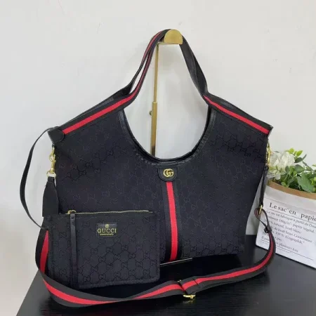 GUCCI حجم كبير